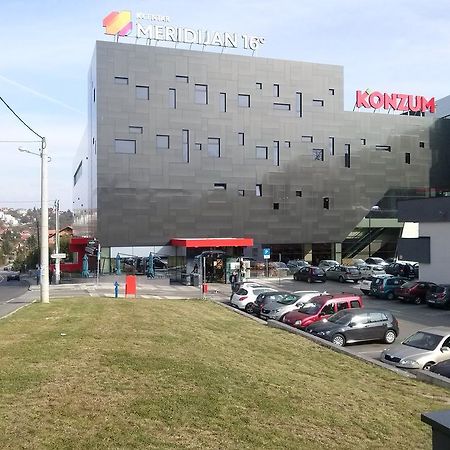 Apartments Garden Zagreb Bagian luar foto